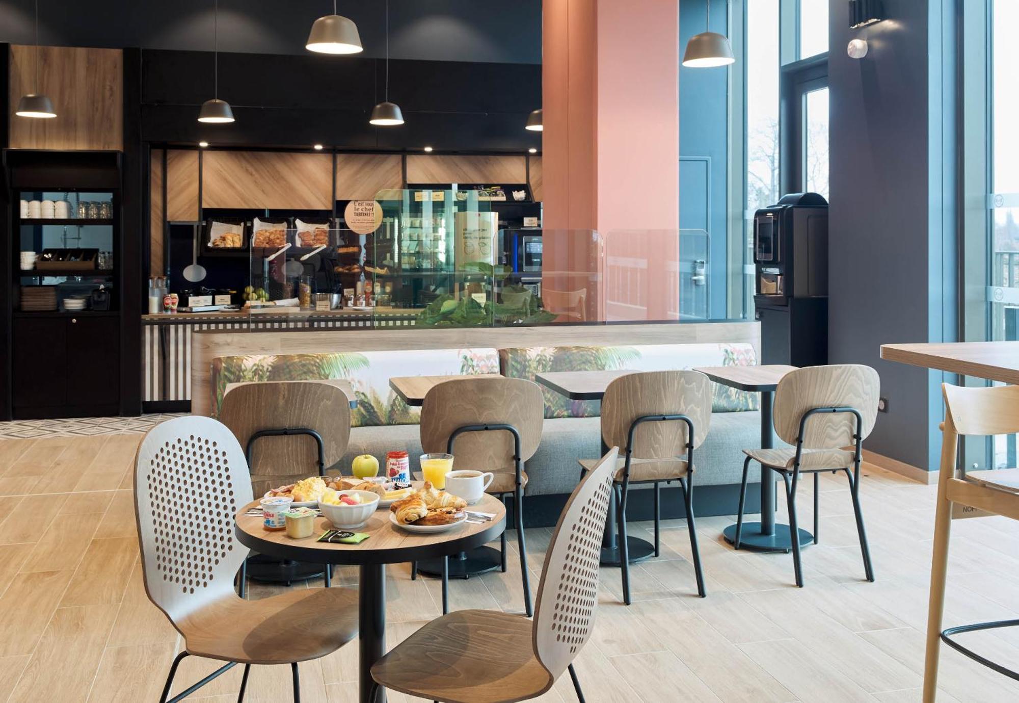 B&B Hotel Versailles Rocquencourt Zewnętrze zdjęcie