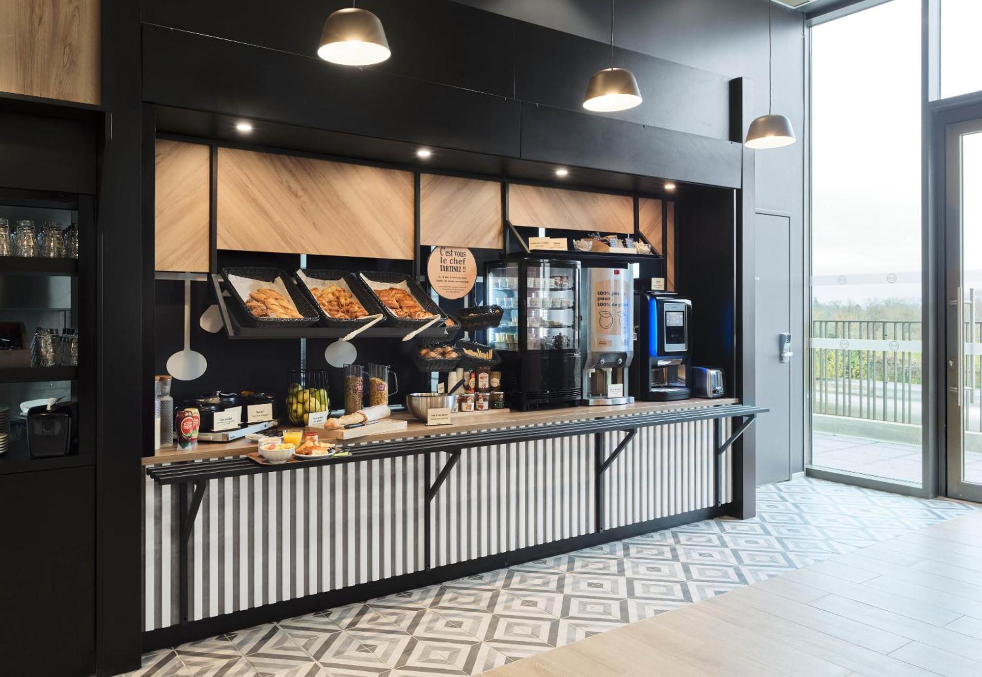 B&B Hotel Versailles Rocquencourt Zewnętrze zdjęcie